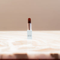 lápiz labial dalia