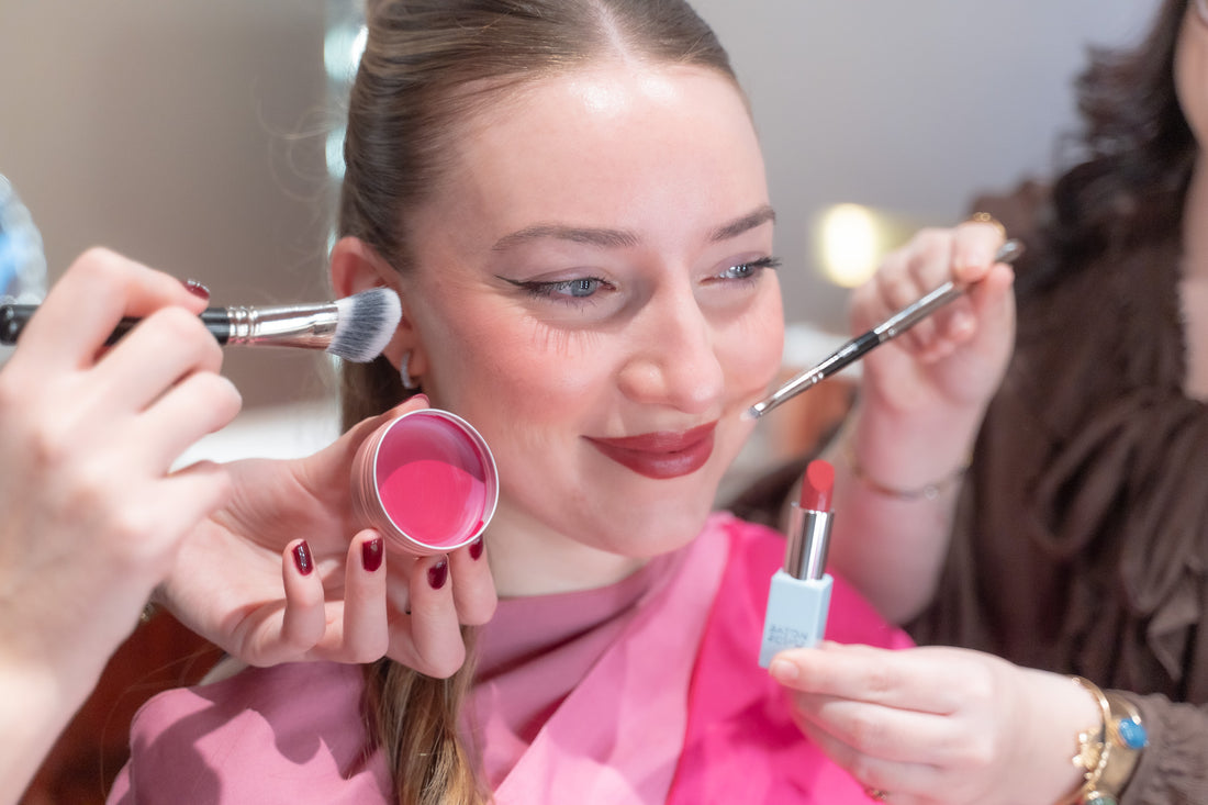 Physical gift card - Color Analysis Workshop + Custom Lipstick or Blush 